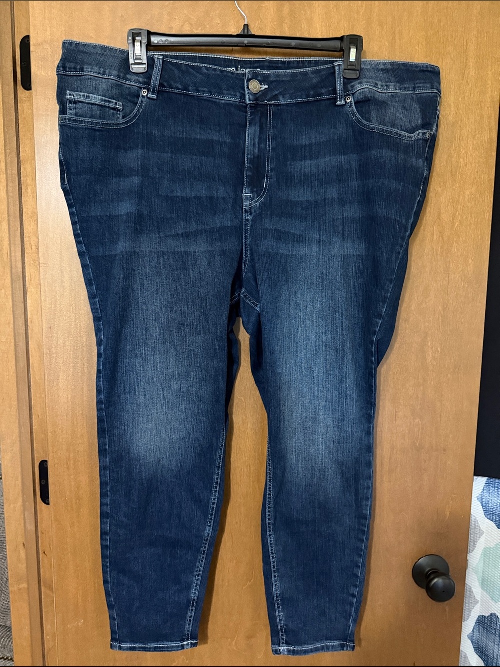 Women’s Dark Blue Stretch Denim Mid-Rise M Jeans
